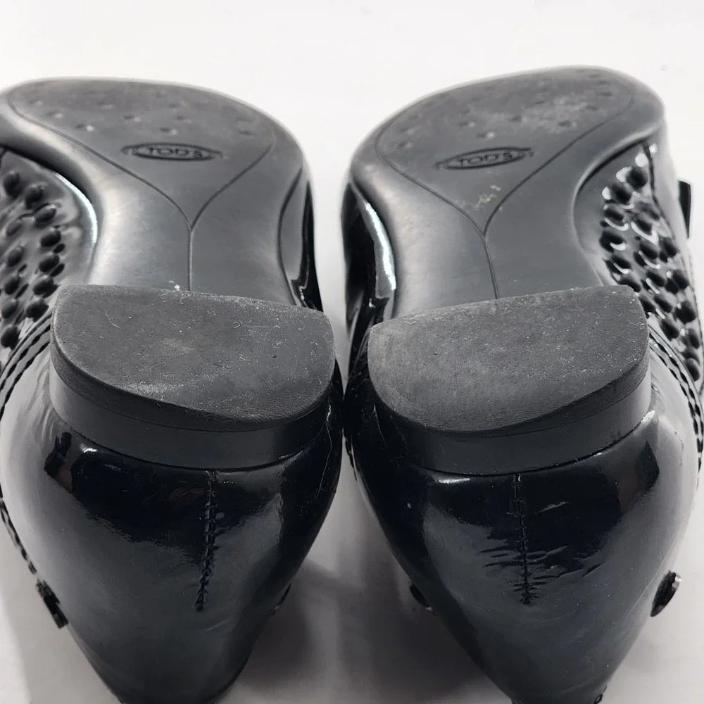 Tod's Black Patent‎ Leather Flats & Loafers Size 7